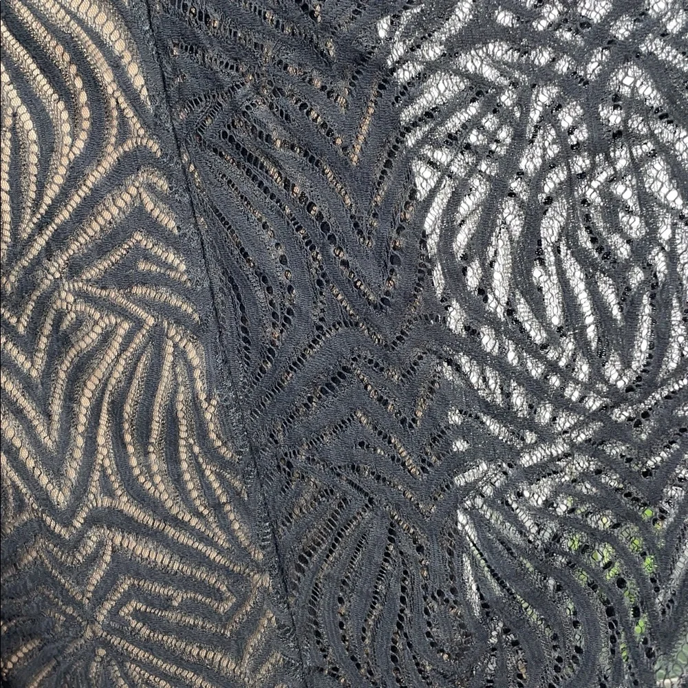 BCBG MAX AZRIA SLEEVELESS BLACK TIERED LACE COCKTAIL DRESS FTL-03-118 - Picture 5 of 10